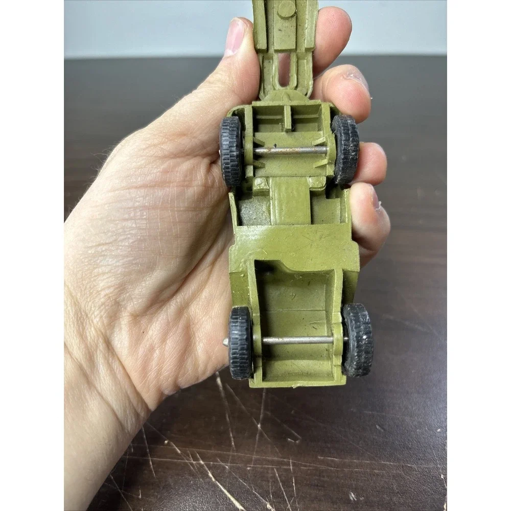 Ideal Toy Corp jeep cannon